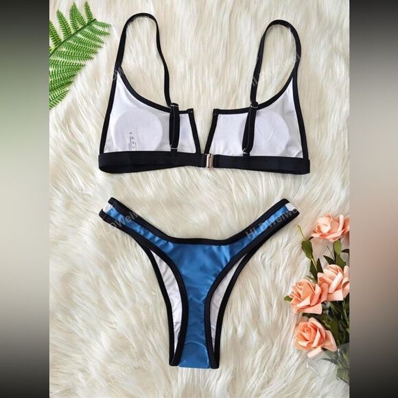 Blue and White Women's Bikini Set Brazilian bottom - Picture 2 of 6
